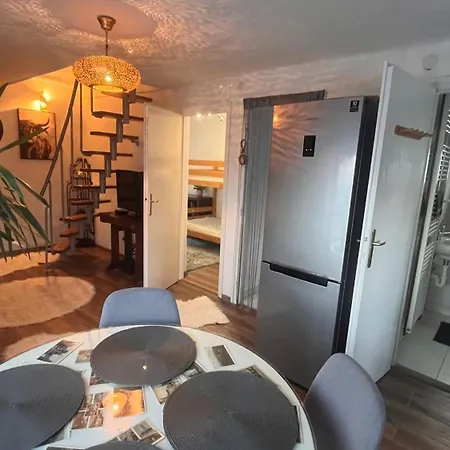 アパート Panorama Vendeghaz